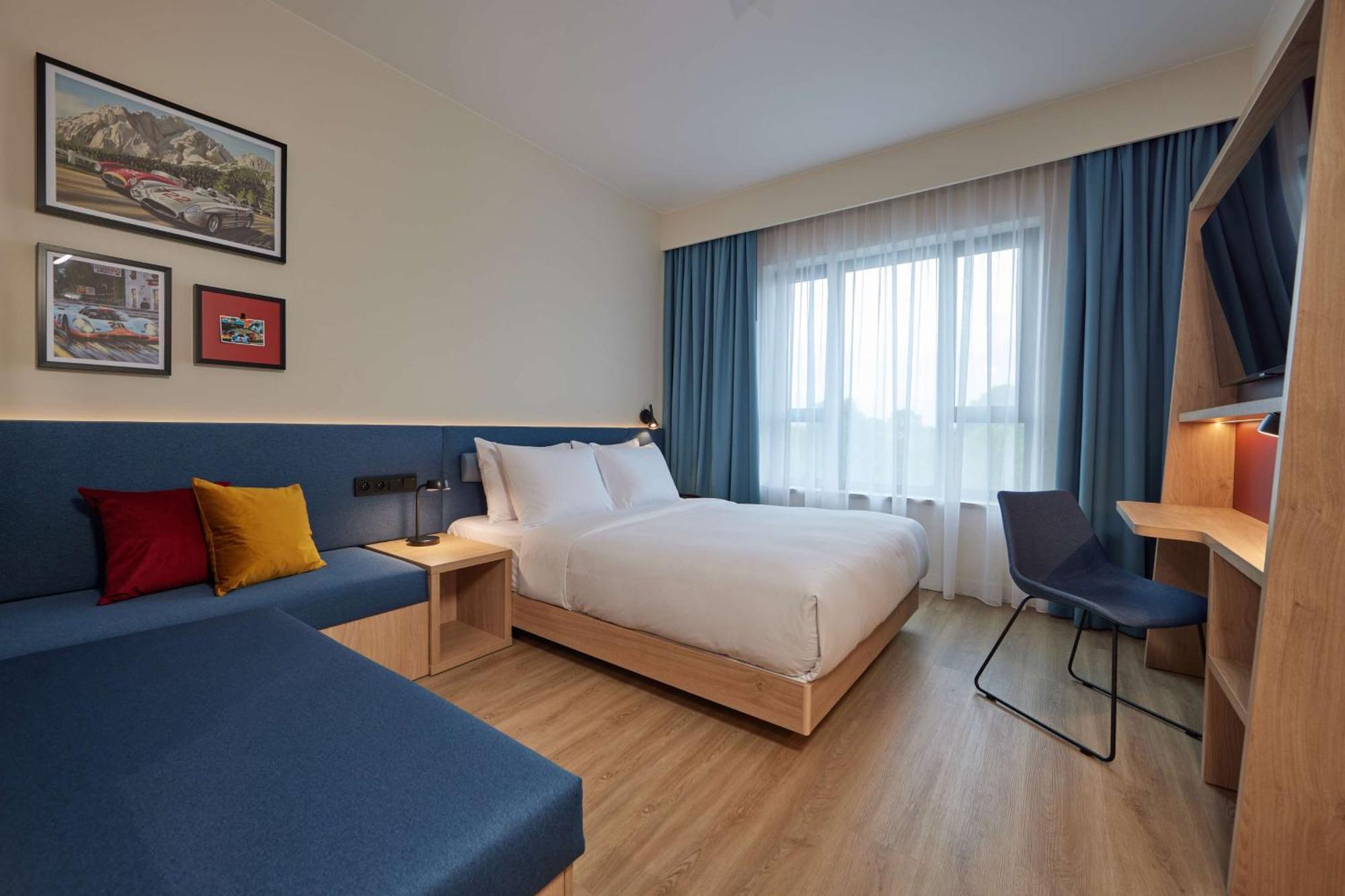 Hampton By Hilton Poznan Swarzedz Hotel Eksteriør billede